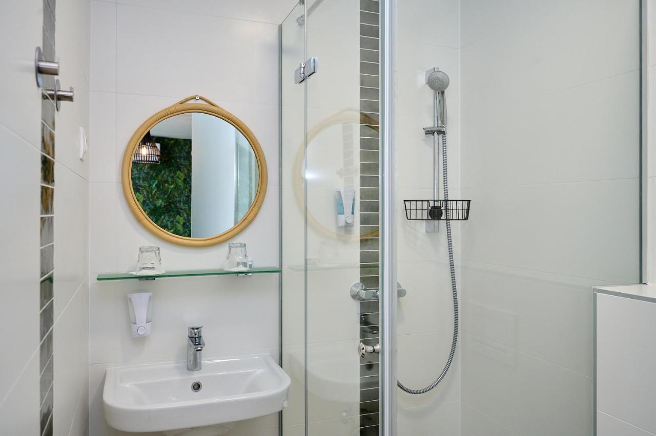 Rooms 松博特海伊 外观 照片