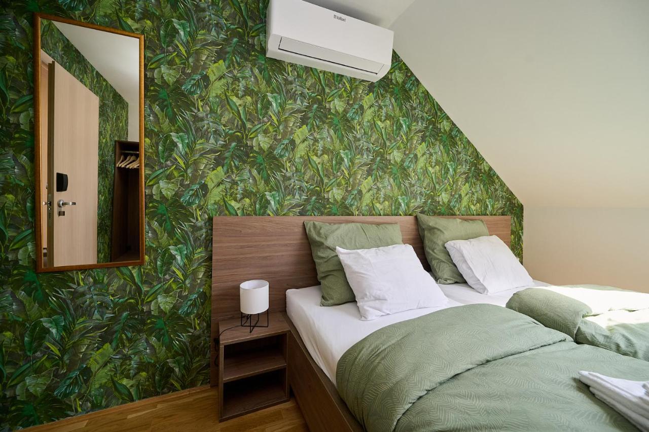 Rooms 松博特海伊 外观 照片